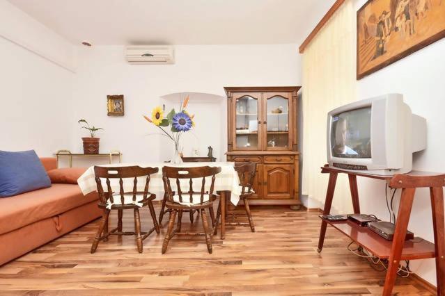 Omis Center Vila Zewnętrze zdjęcie